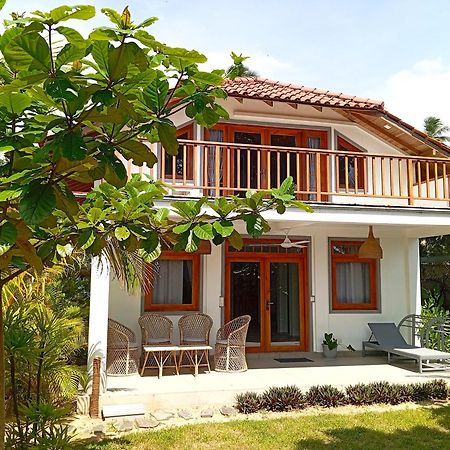 Sleeping Elephant Beach Resort Tangalle Bagian luar foto