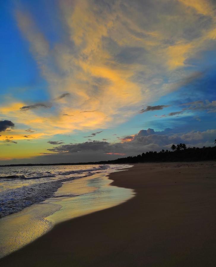 Sleeping Elephant Beach Resort Tangalle Bagian luar foto