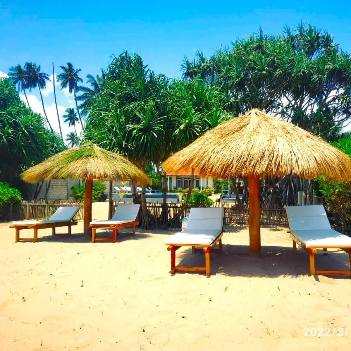 Sleeping Elephant Beach Resort Tangalle Bagian luar foto