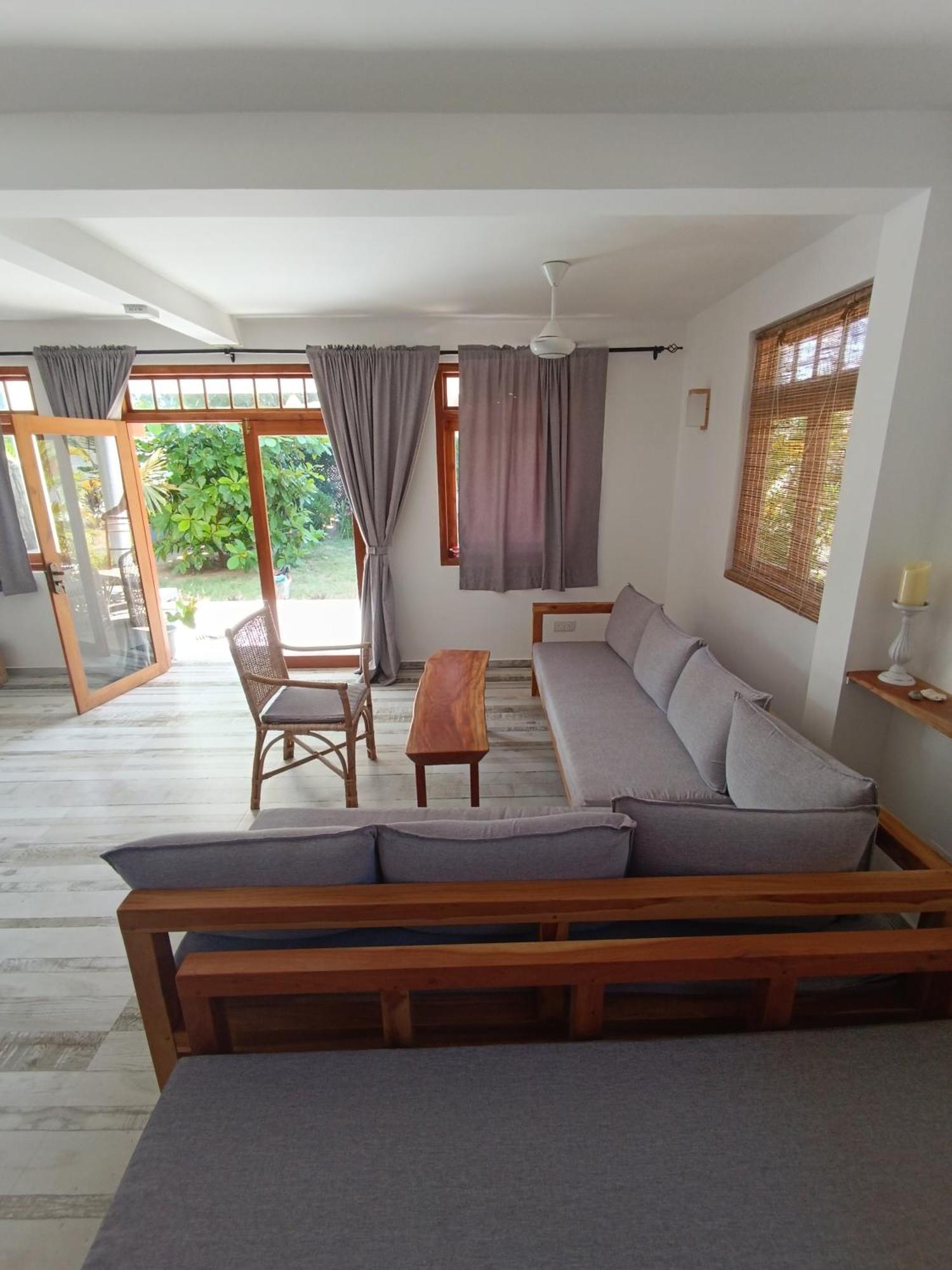 Sleeping Elephant Beach Resort Tangalle Bagian luar foto