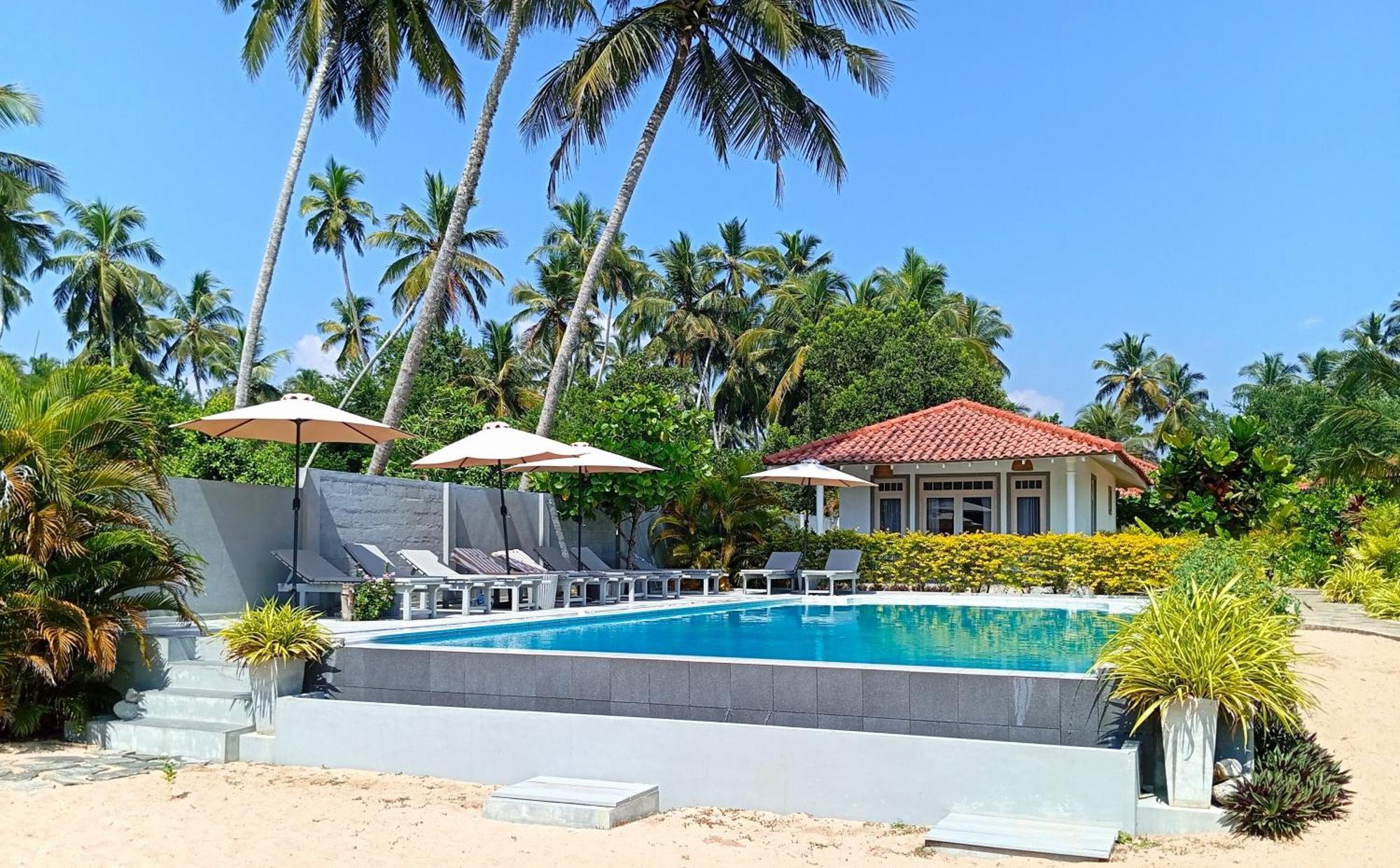 Sleeping Elephant Beach Resort Tangalle Bagian luar foto