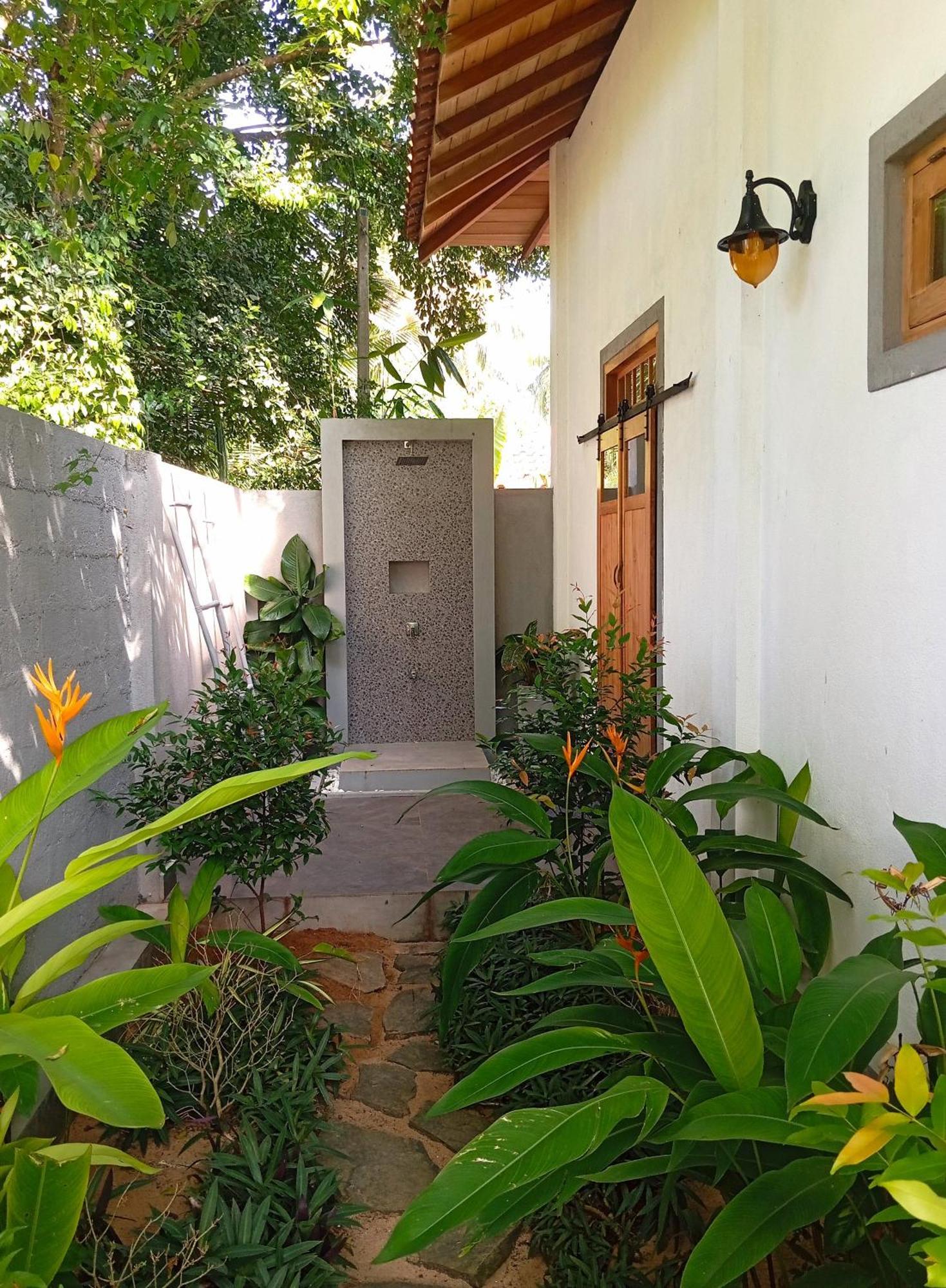 Sleeping Elephant Beach Resort Tangalle Ruang foto